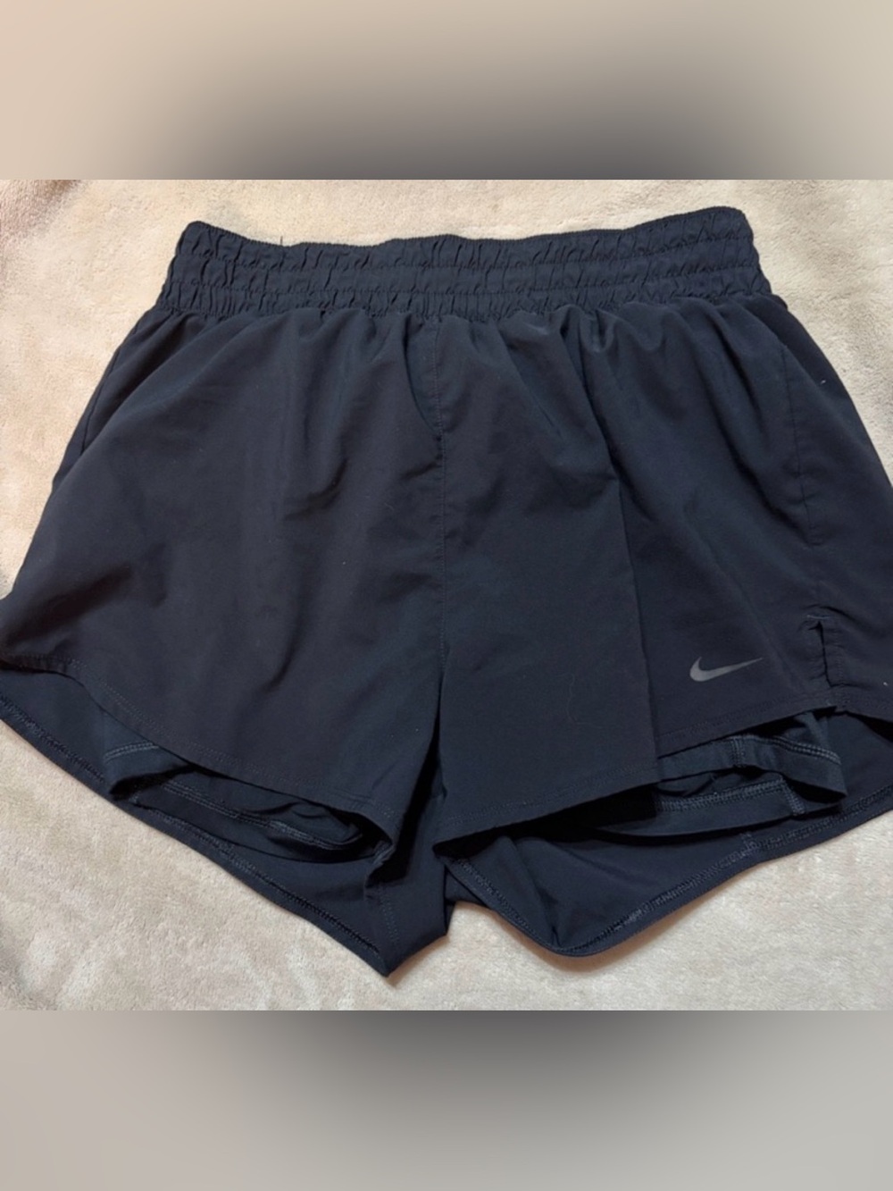 Nike Black Women's 2 in 1 Compression Running Shorts | Medium | GUC